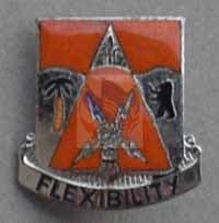 142ND SIGNAL BN insignia